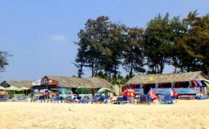 betalbatim beach shacks
